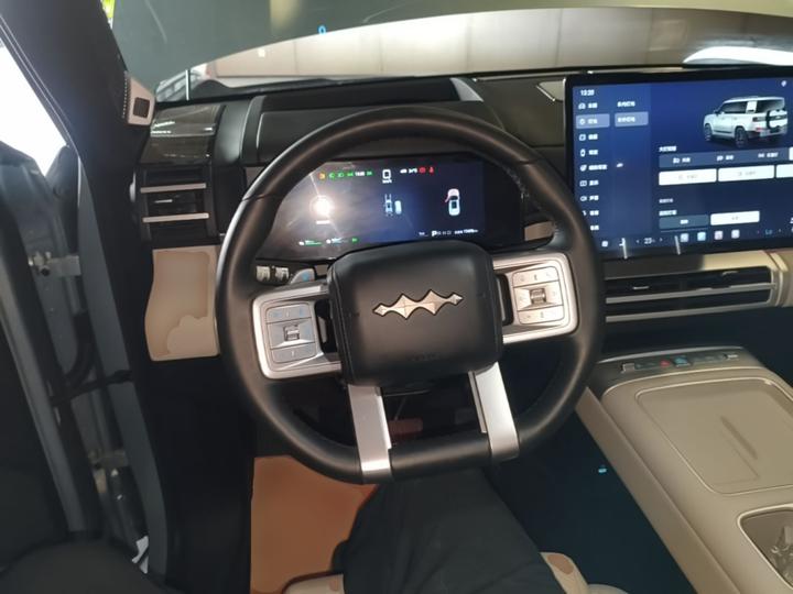 Fang Cheng Bao 7 2025 190KM AWD Ultra photo 6