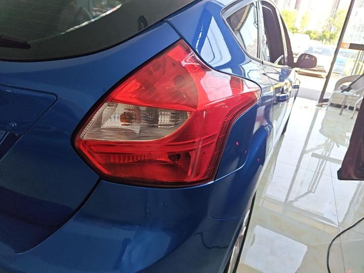Focus 2012 Hatchback 1.6L AT Comfort photo 7