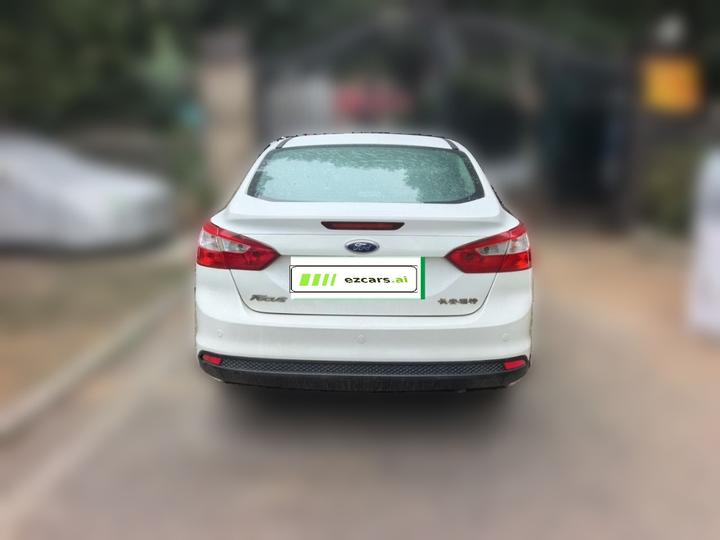 Focus 2012 Sedan 1.6L AT photo 5