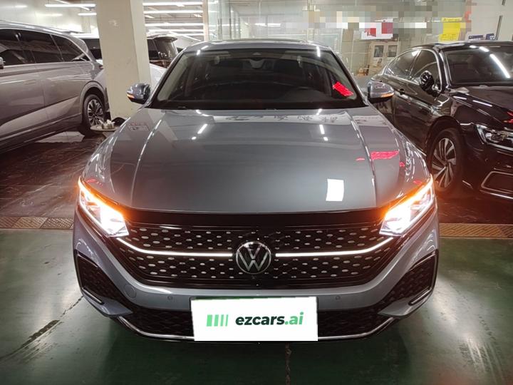 Passat 2022 330TSI Premium photo 2