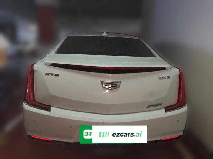 XTS 2018 28T Tech photo 5