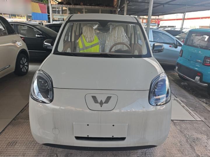 Hongguang MINIEV 2025 4th Gen 4-Door Advanced photo 2