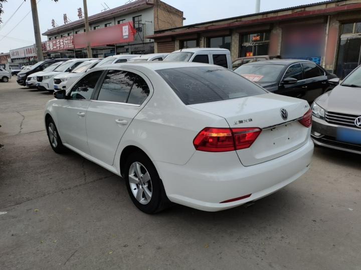 Lavida 2015 1.6L AT photo 4