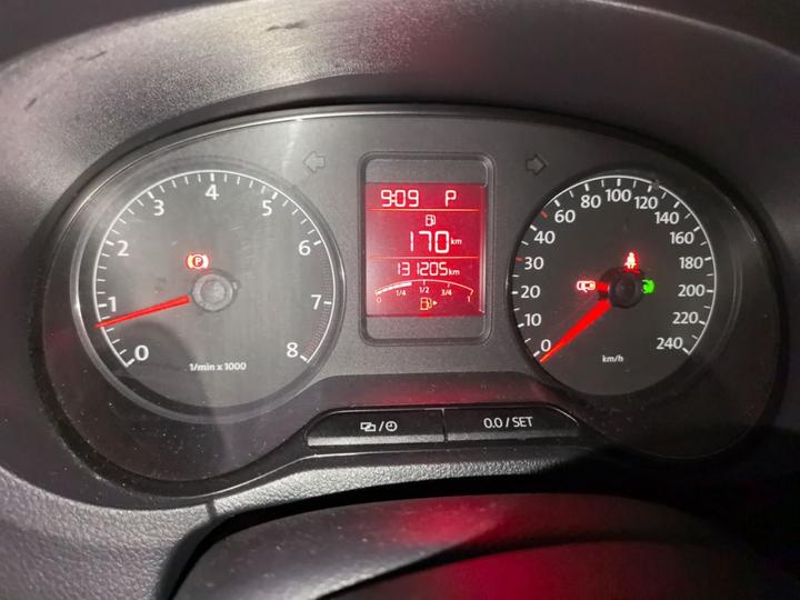 2012 1.6L Cross Polo AT photo 2