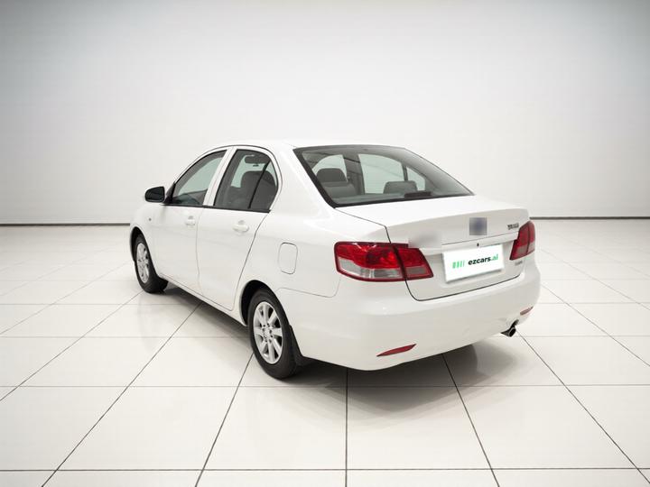 FAW N5 2014 1.0L MT Standard photo 4