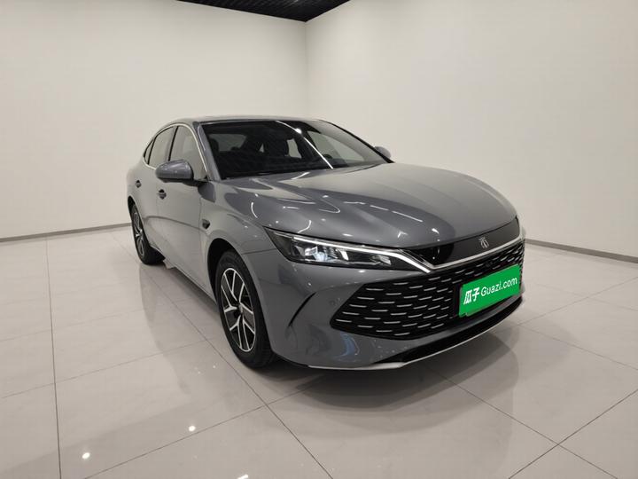Qin L 2025 DM-i ADAS 120KM photo 3