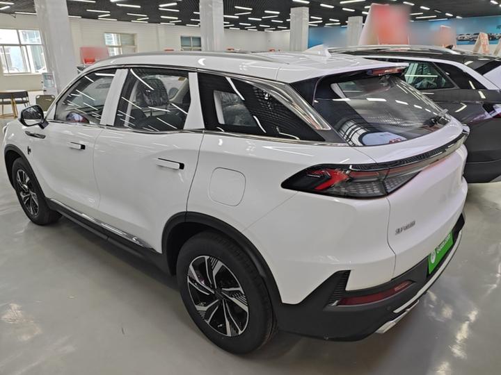 BAIC X7 2023 1.5TD DCT+ photo 4