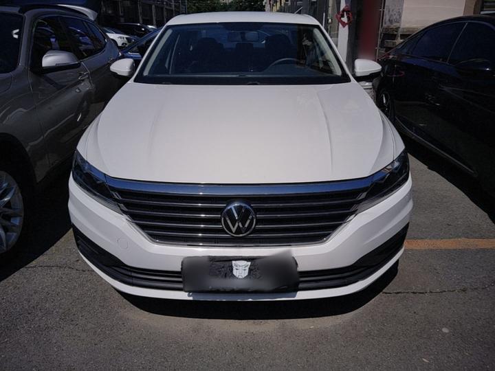 Lavida 2021 1.5L AT photo 2