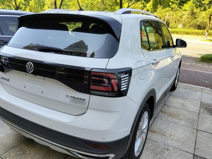 T-Cross 2020 280TSI DSG Comfort photo 7