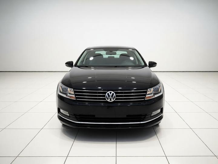 Lavida 2017 1.6L AT photo 2