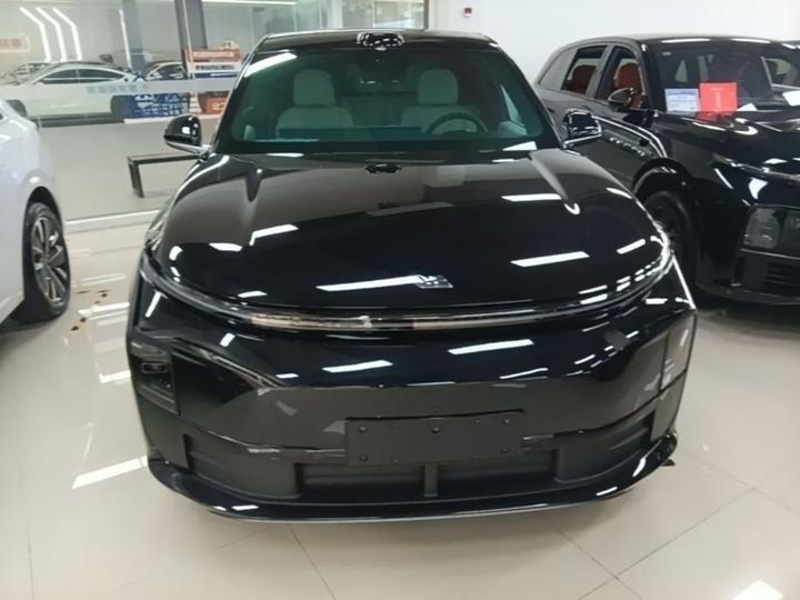 Li Auto L6 2024 Max photo 2