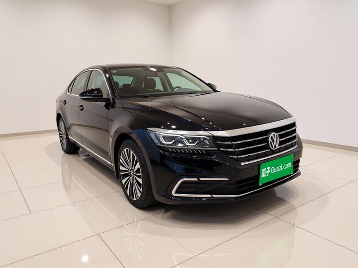 Passat 2021 330TSI Luxury photo 3