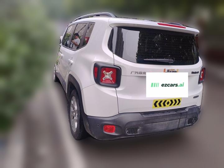 Renegade 2018 180T AT photo 5