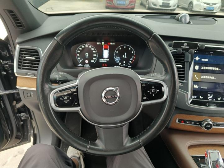 XC90 2021 B5 Luxury 5-Seater photo 6