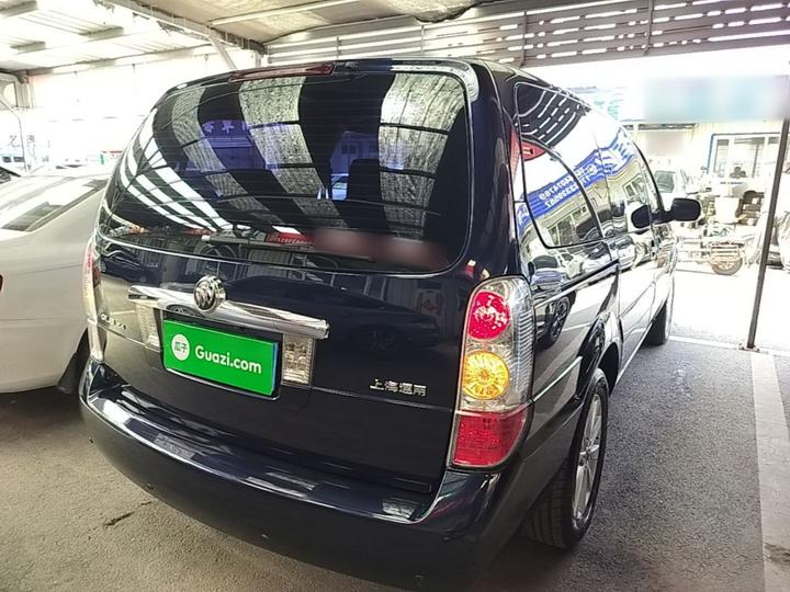 GL8 2014 2.4L Classic photo 4