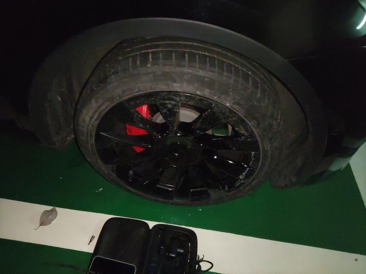 Model Y 2023 Long Range AWD photo 8