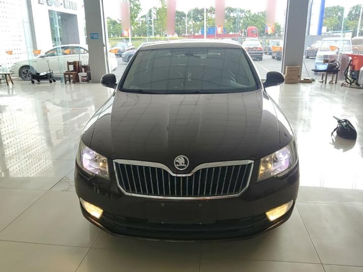 Superb 2013 1.8TSI AT photo 2