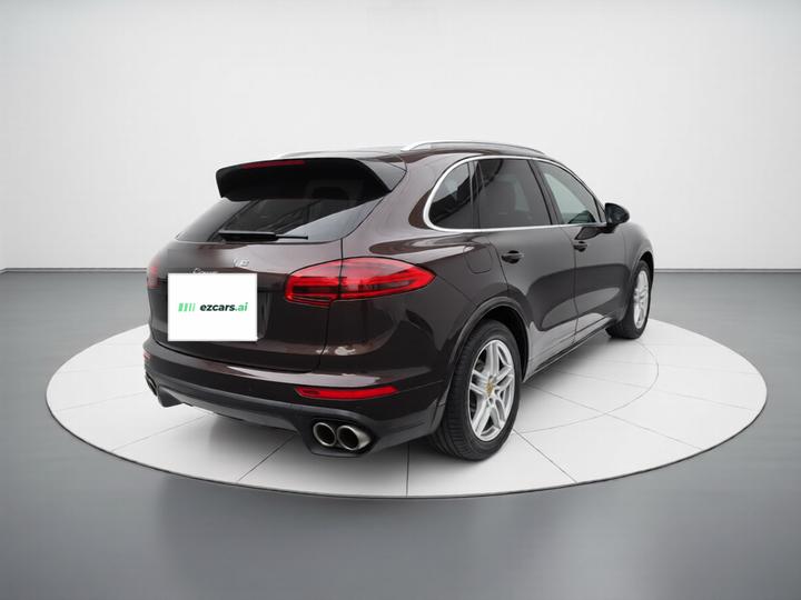 2016 Cayenne Platinum Edition 3.0T photo 6