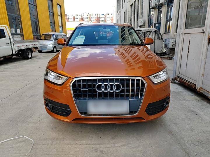 Q3 2015 35 TFSI quattro Tech photo 2