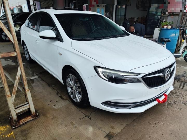 Excelle 2019 18T AT Flagship China V photo 3
