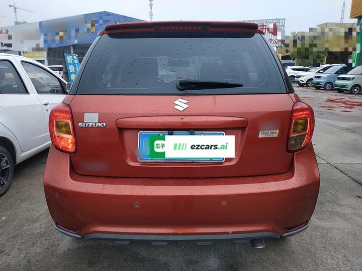 SX4 2013 1.6L MT photo 3