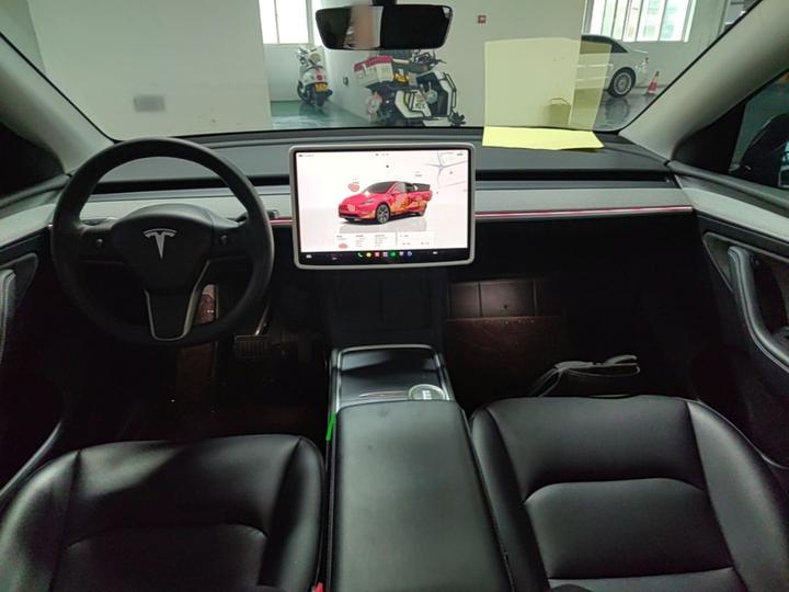 Model Y 2023 RWD photo 5