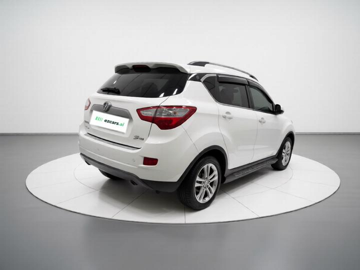 CS35 2014 1.6L AT Luxury IV photo 6