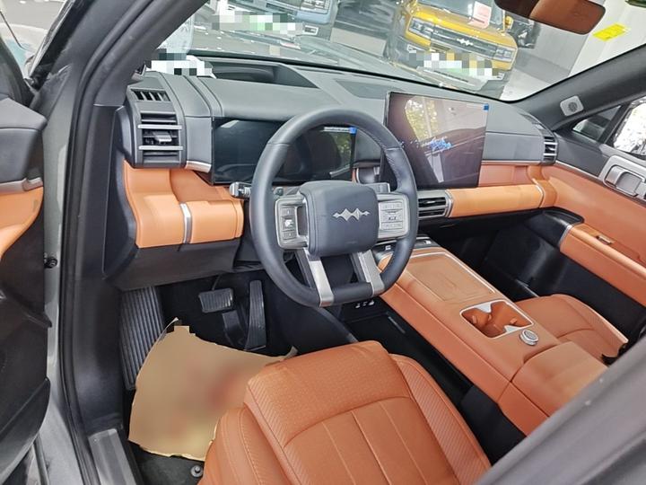 Fang Cheng Bao 7 2025 190KM AWD Ultra photo 5