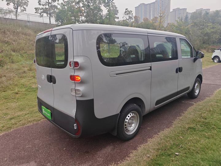 MAXUS V1 2026 V1 50kWh photo 4