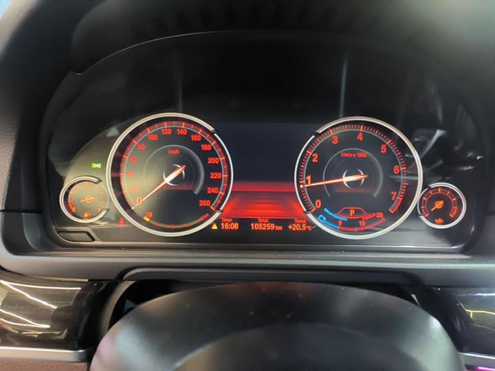 5 Series 2017 525Li Luxury Design Package photo 4