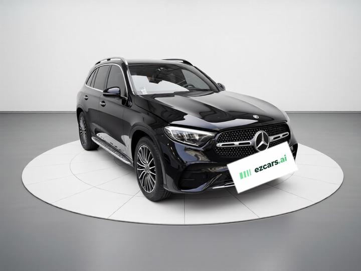 GLC 2024 GLC 300 L 4MATIC Dynamic 5-Seater photo 3