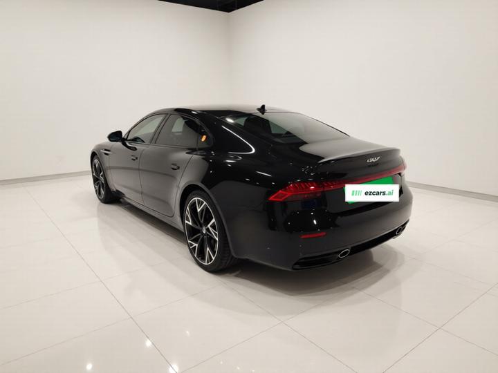 A7L 2024 45 TFSI quattro S-line photo 4