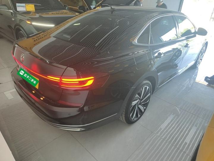 Passat 2022 330TSI Elite photo 4