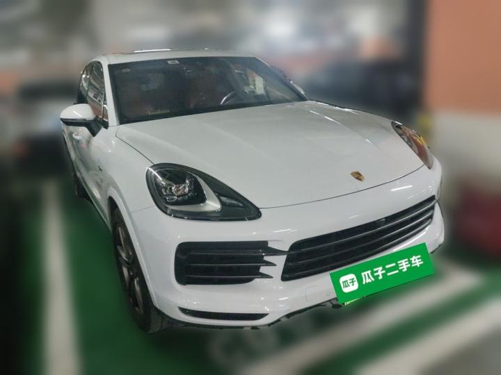 Cayenne EV 2023 Cayenne Coupé E-Hybrid 2.0T Platinum photo 3