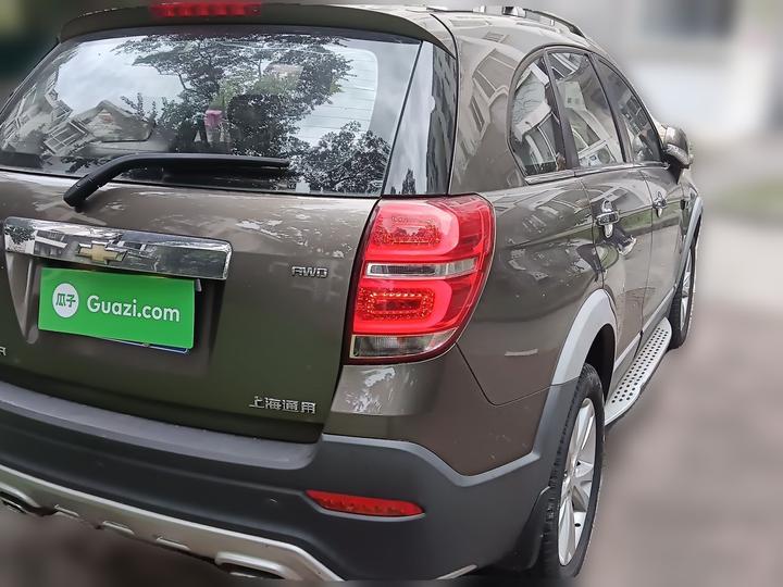 2015 2.4L AWD Flagship 7-Seater photo 4