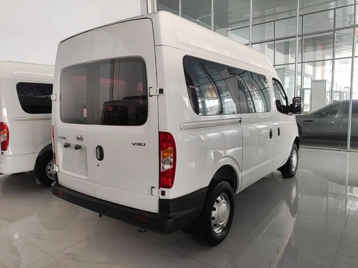 MAXUS V80 2019 2.5T Classic 6 MT Facelift Short Wheelbase 5/6-Seater photo 4
