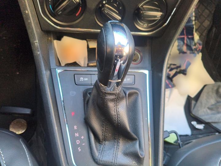 Lavida 2015 1.6L AT Comfort photo 6
