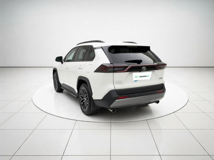 RAV4 2022 2.0L CVT RWD photo 4