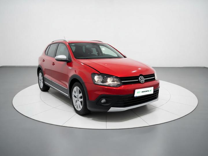 2014 1.6L Cross Polo AT photo 3