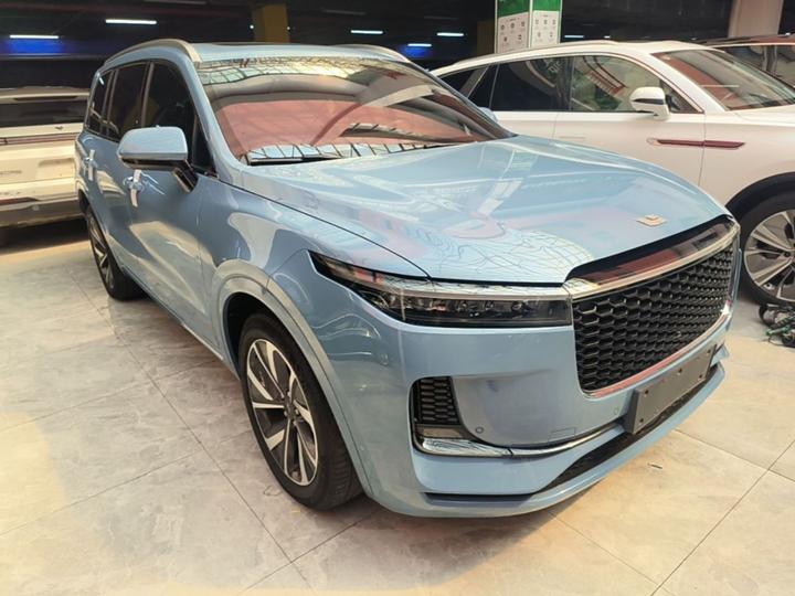 Li Auto ONE 2021 EREV 6-Seater photo 3