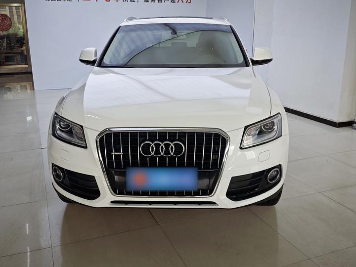 Q5 2016 40 TFSI Tech photo 2
