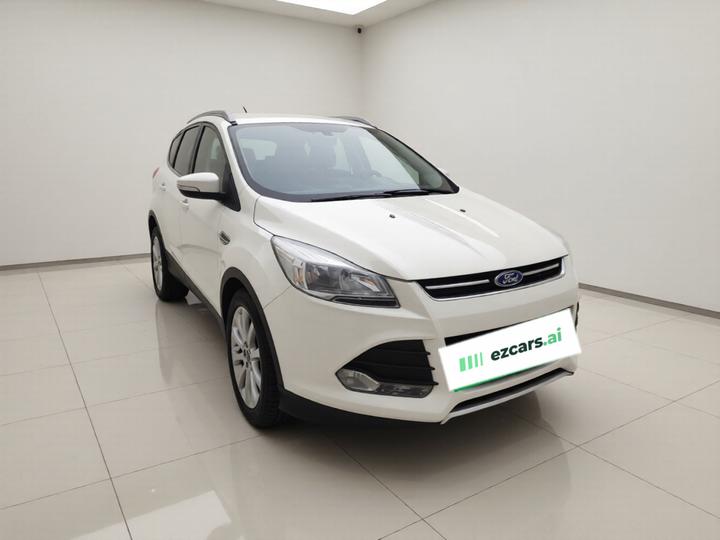 Kuga 2015 1.5L GTDi RWD Comfort photo 3