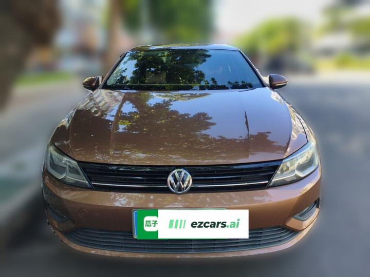 Lamando 2017 230TSI DSG photo 2