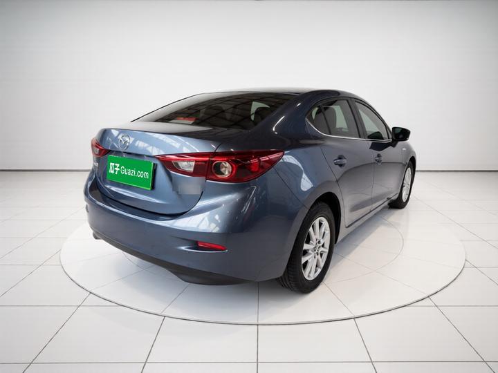 3 Axela 2017 Sedan 1.5L AT Luxury China V photo 4