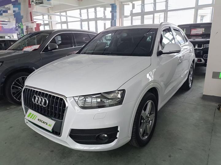 Q3 2015 35 TFSI Progressive