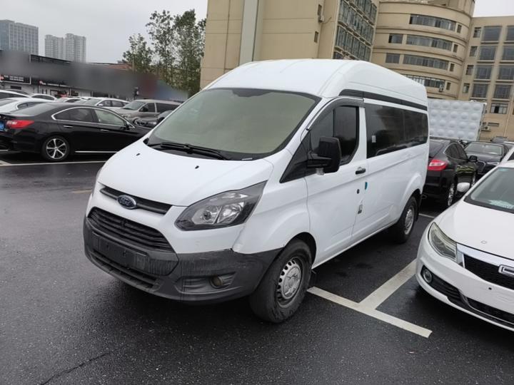 Transit 2021 2.0T Diesel MT Medium Wheelbase 7-Seater China VI