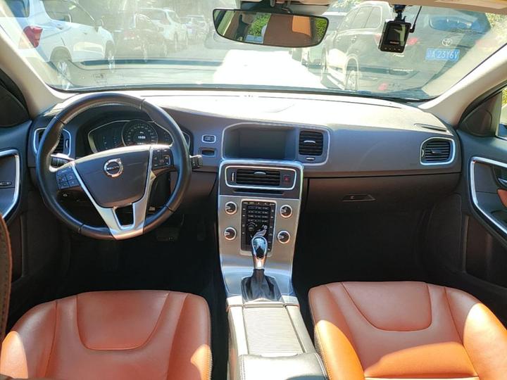 S60 2019 S60L T3 photo 6