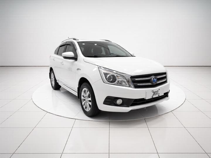 T70 2015 2.0L CVT photo 3