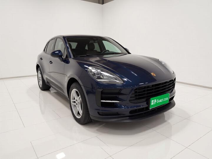 2018 Macan 2.0T photo 3