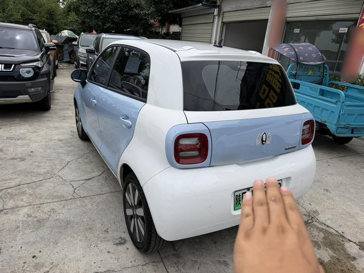 2021 351km Standard photo 3